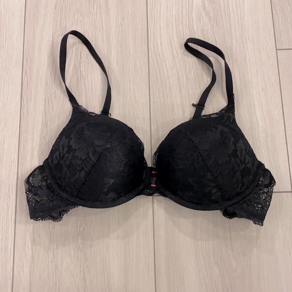 NWOT La Senza Hello Sugar Bra (Add 2 cup sizes!)